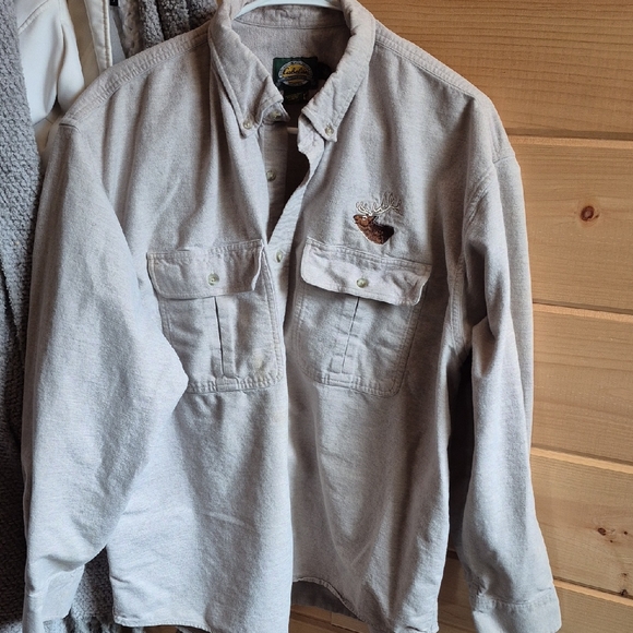 Cabela's Chamois Beige Button-Up Shirt. Mens's Size XL - Picture 1 of 8